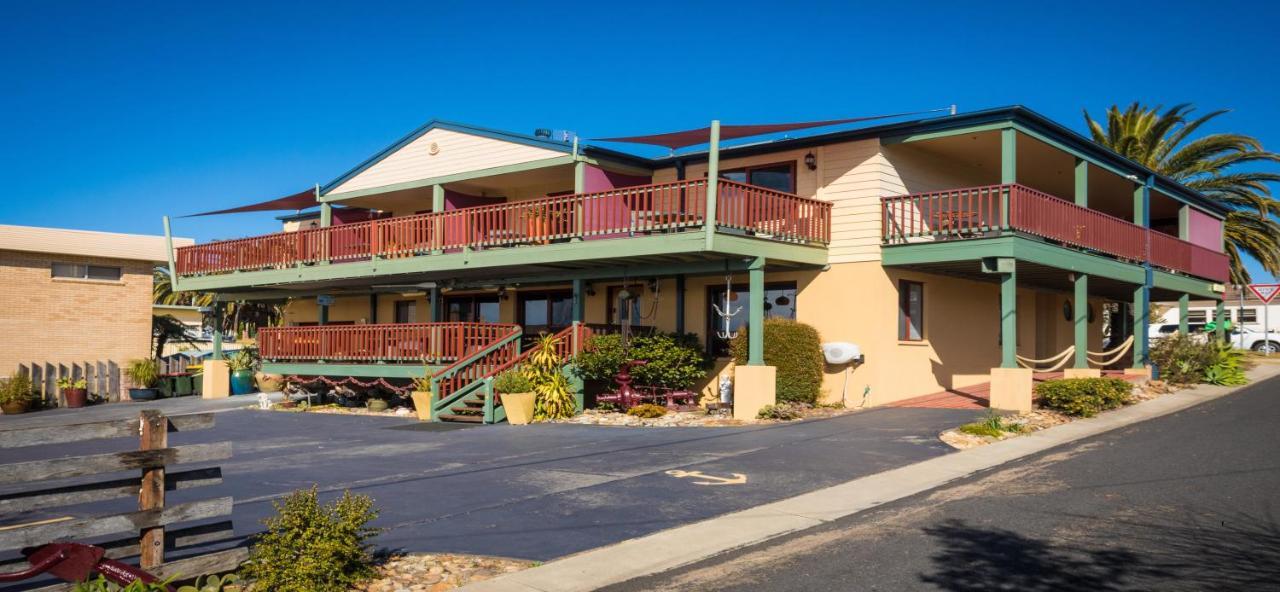 Anchors Aweigh - Adult & Guests Only Hotel Narooma Exterior photo